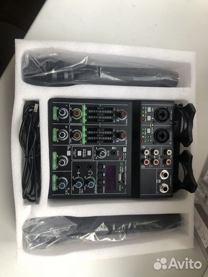 Микшерный пульт