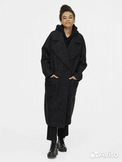 Пальто женское размер 40-42