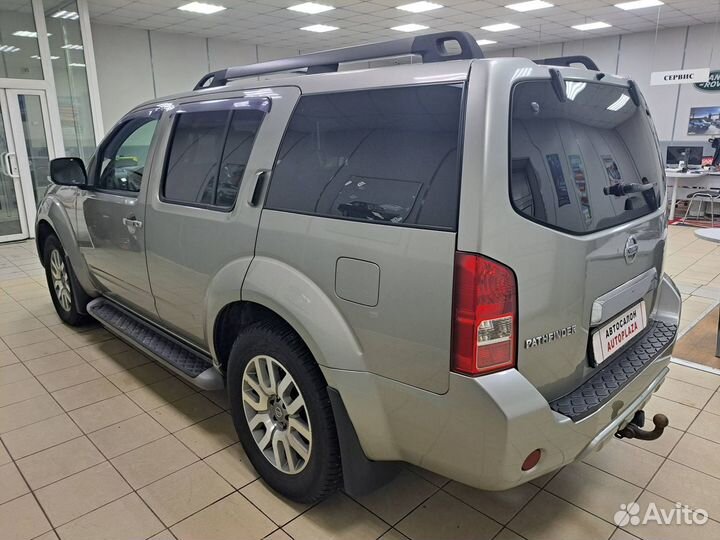 Nissan Pathfinder 2.5 AT, 2012, 219 950 км