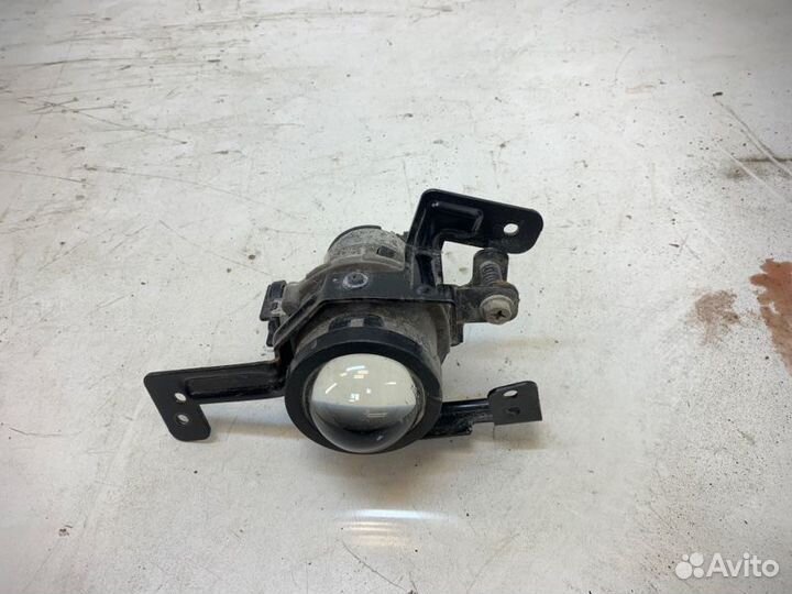 Фонарь противотуманный левый Kia Rio X-Line