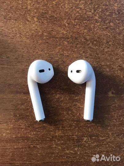 Беспроводные наушники airpods