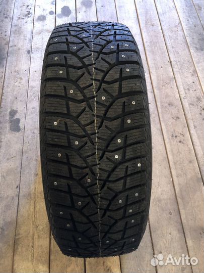 Bridgestone Blizzak Spike-02 225/55 R17 112