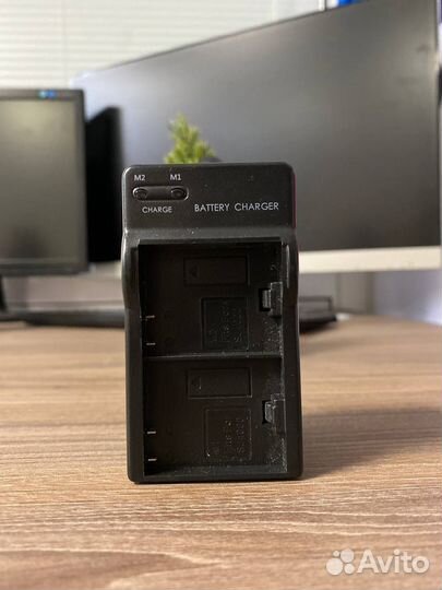 Зарядное устройство sjcam для двух аккумуляторов