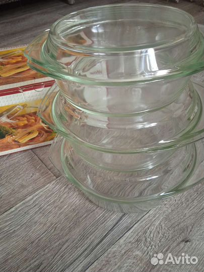 Набор кастрюль, 3 шт. с крышками. Simax