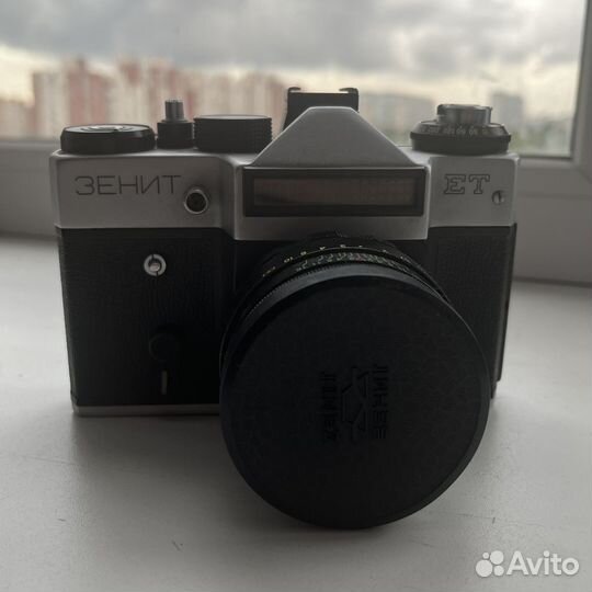 Плёночный фотоаппарат Zenit ET
