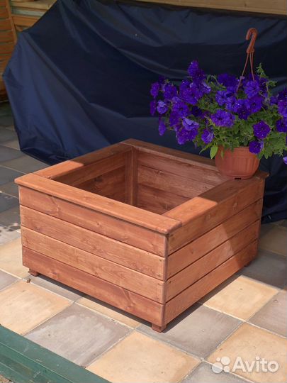 Клумба кашпо грядка кадка вазон массив сосны