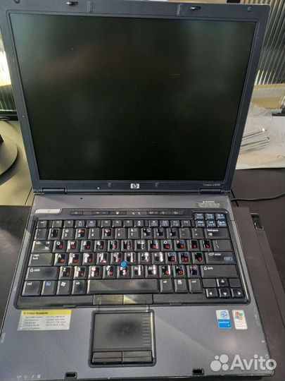 Ноутбук hp compaq