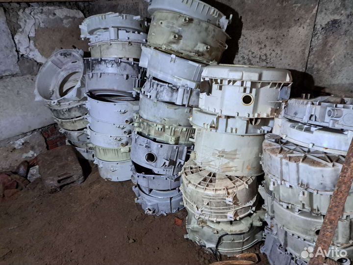 Полубаки для стиральных машин