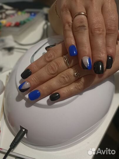 Мастер маникюра