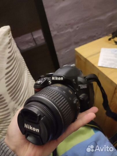 Зеркальный фотоаппарат Nikon d3100