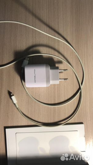 Телефон iPhone 8 plus