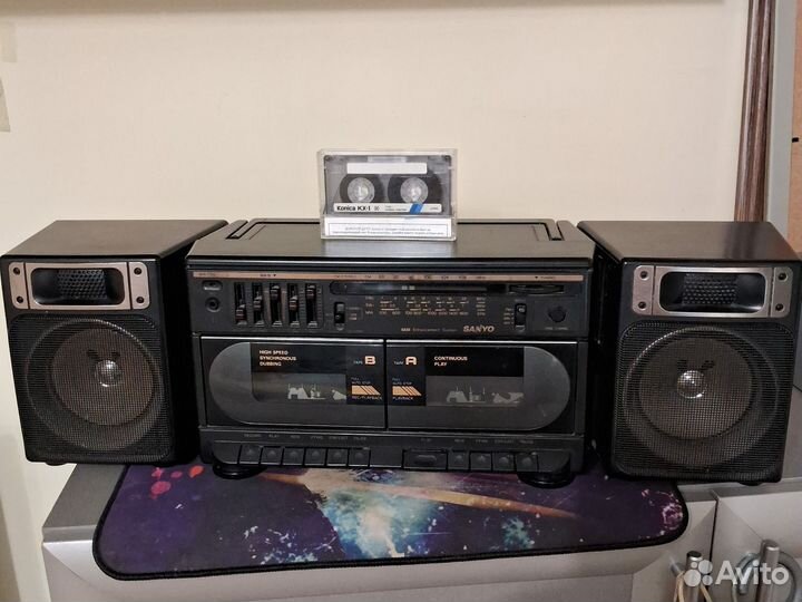 Кассетная магнитола sanyo