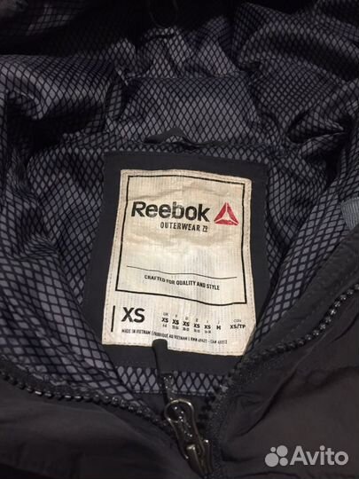 Пуховик женский Reebok