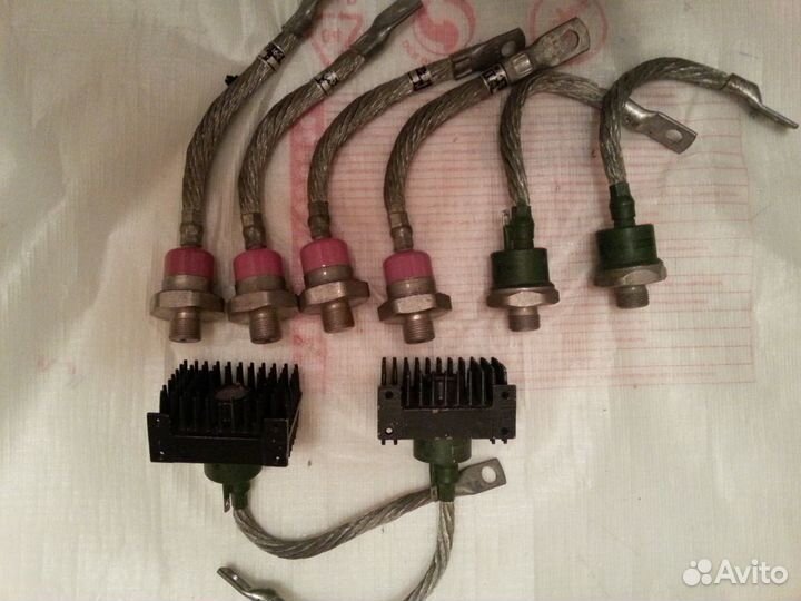 Силовые тиристоры(Т160,100) и диоды(вч2)