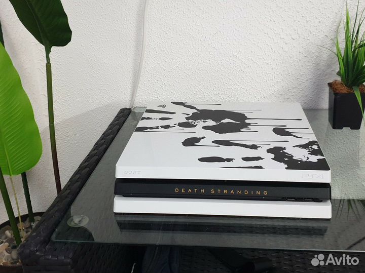 Sony Playstation 4 PS4 pro 1tb Death Stranding