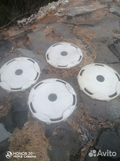 Продам колпаки R 22.5