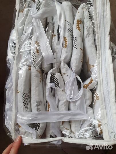 Бортики в детскую кроватку