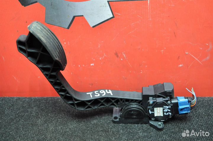 Педаль газа fiat Doblo 223