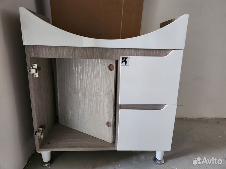 Тумба под раковину в ванну