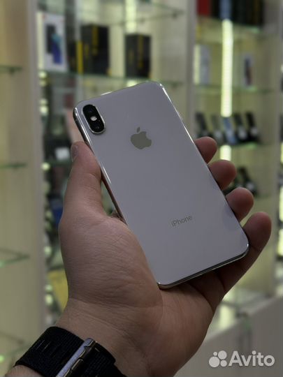 iPhone X, 64 ГБ