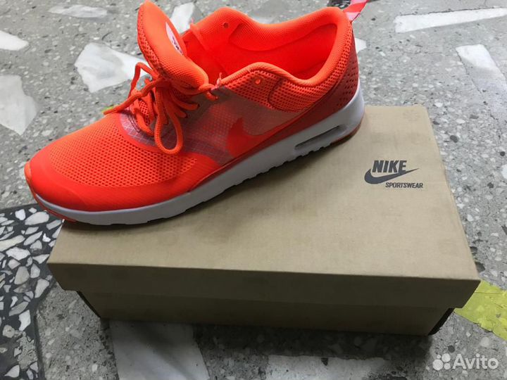 Кроссовки Nike
