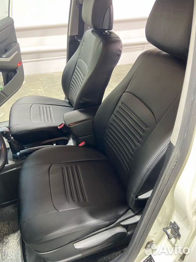 Чехлы Chevrolet Niva чёрные