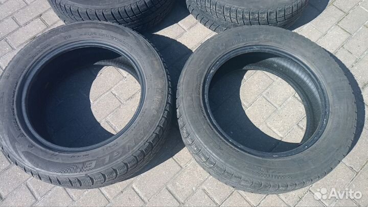 Triangle TR777 225/60 R17 99Q