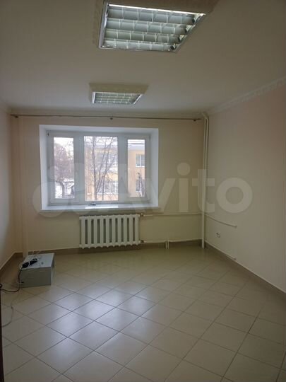 Склады 12.3, 25.4 м²