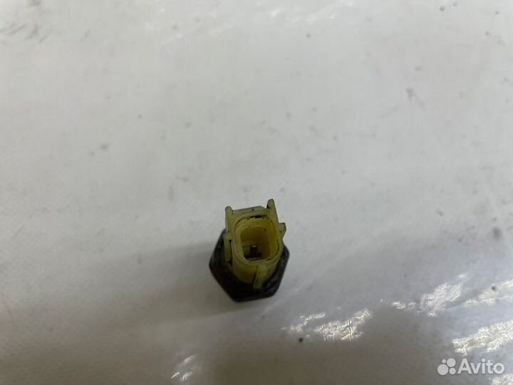 Датчик давления масла Ford Explorer 5 3.5 2012