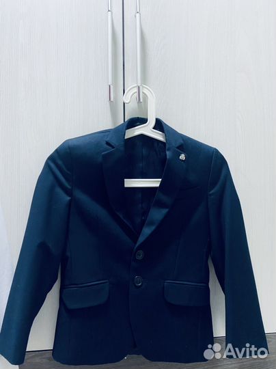 Школьная форма для первоклассника