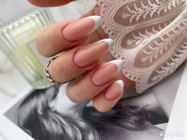 Маникюр, педикюр в 4 руки, наращивание ногтей