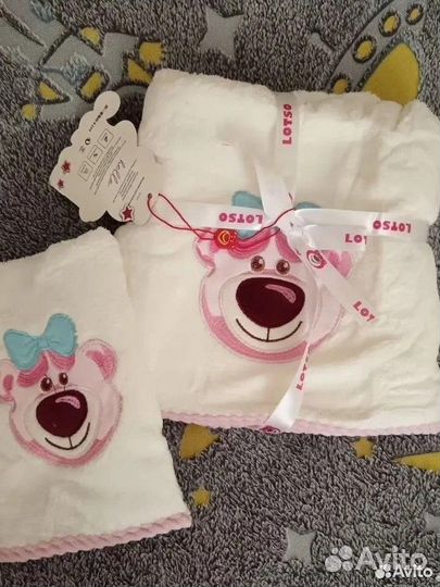 Набор полотенец детский новый