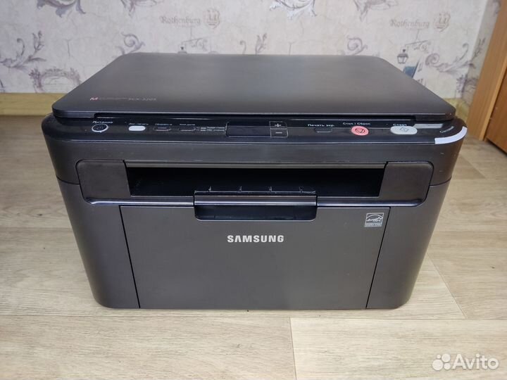 Мфу лазерное Samsung SCX-3205 пробег 3955 стр