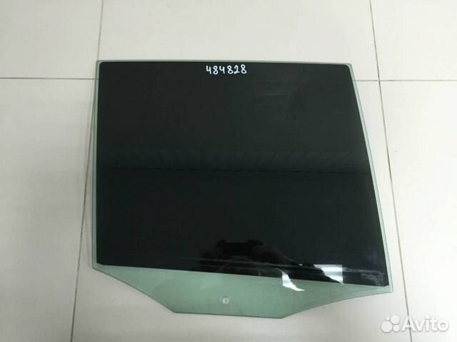 Стекло двери задней правой Volkswagen Tiguan 5N2 2