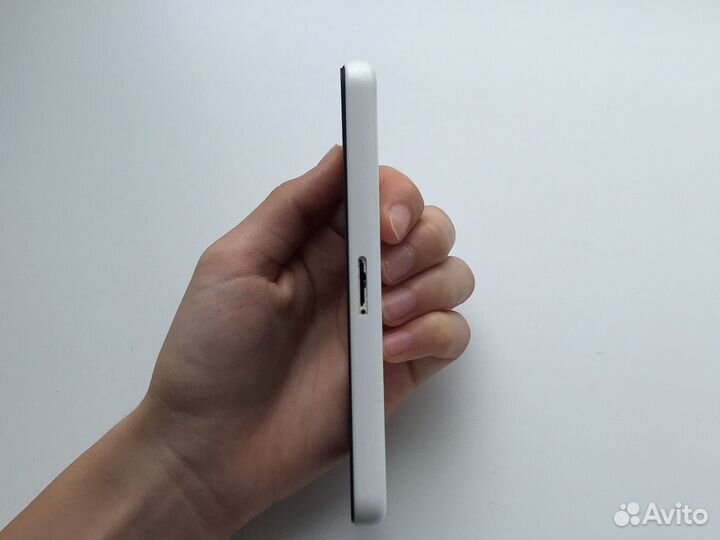 Телефон iPhone 5s