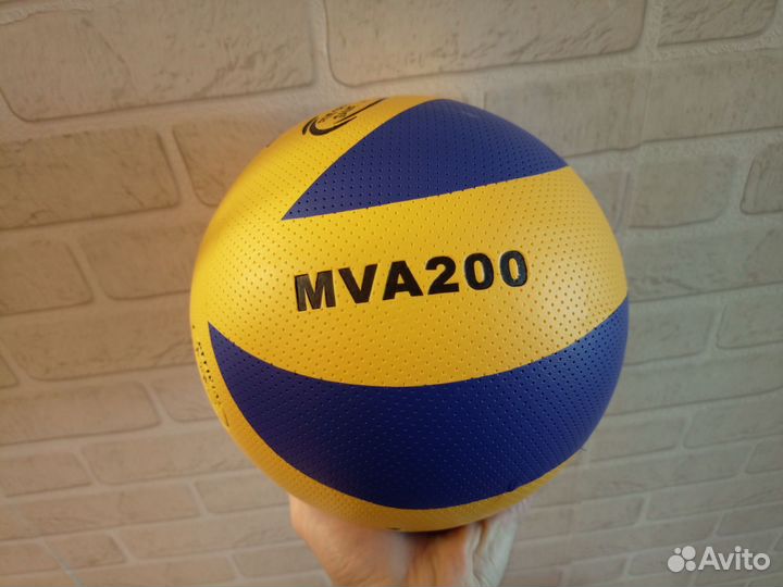 Волейбольный мяч Mikasa MVA200