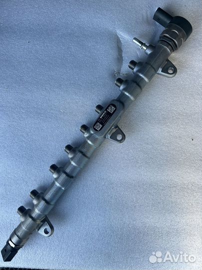 Топливная рейка BMW 13538571569