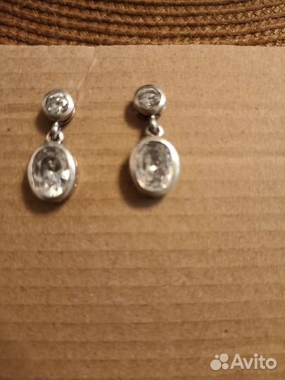 Серьги серебро, гвоздики, очень красивые
