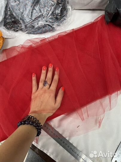 Фатин красный 16,5 м