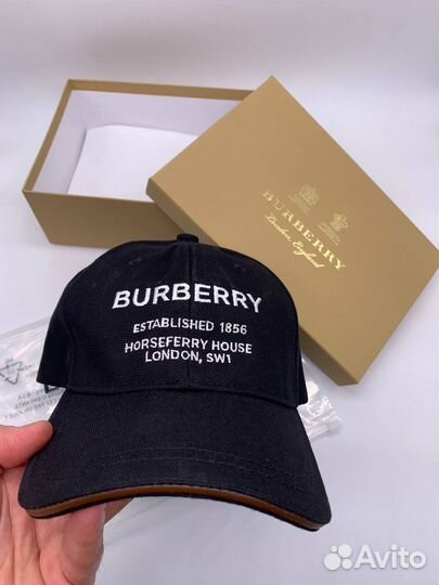 Бейсболка-кепка Burberry