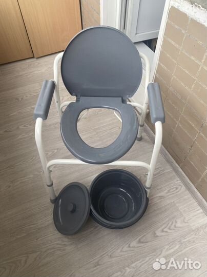 Кресло- туалет для инвалидов