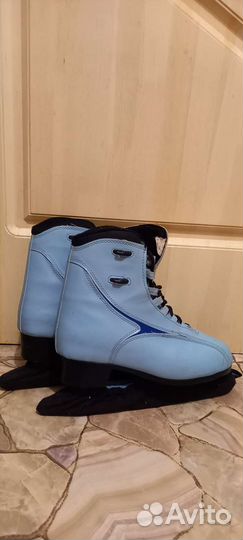 Коньки фигурные женские 39 размер