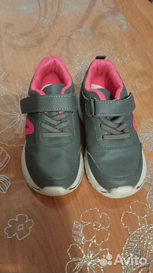 Обувь на девочку