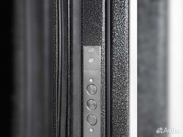 Входная дверь Континент Термаль Венге