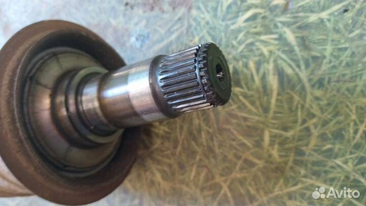 Привод задний левый