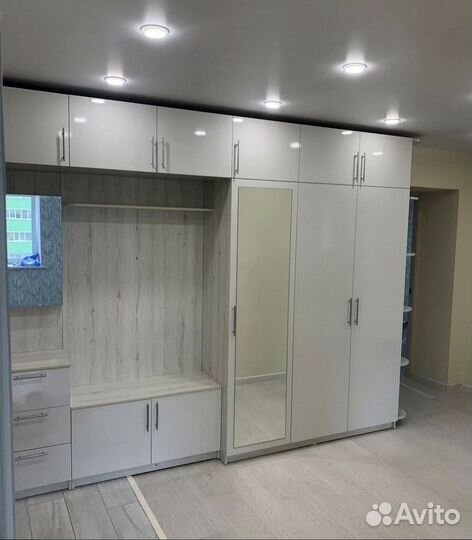 Шкафы на заказ / Бесплатный выезд и замер