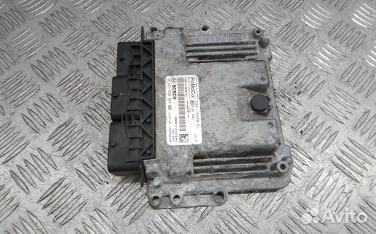 Блок управления двс ford focus 3 (XNP02PC01)