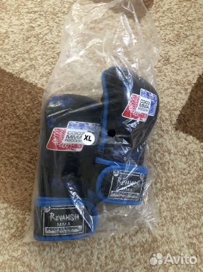 Перчатки для единоборств