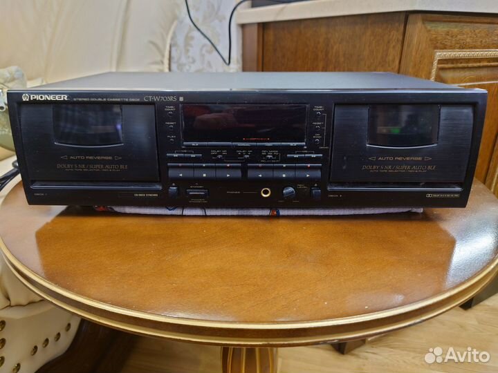 Кассетная дека Pioneer CT-W703RS