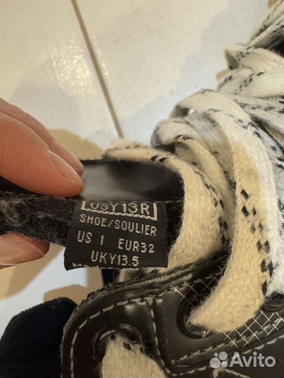 Коньки хоккейные bauer 32